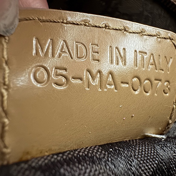 With COA. Dior Tan Quilted Tote Bag - Picture 9 of 11